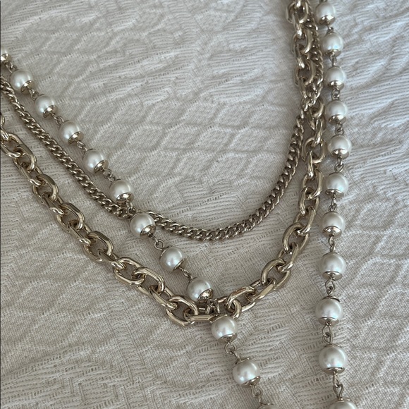 Ann Taylor long multi strand gold/pearl necklace - Picture 3 of 3